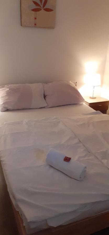 Lavender Apartment Heviz Bagian luar foto